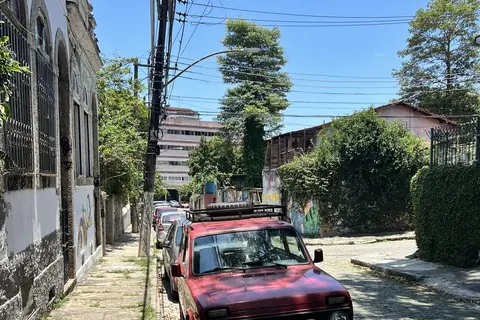 Rue tranquille à Santa Teresa